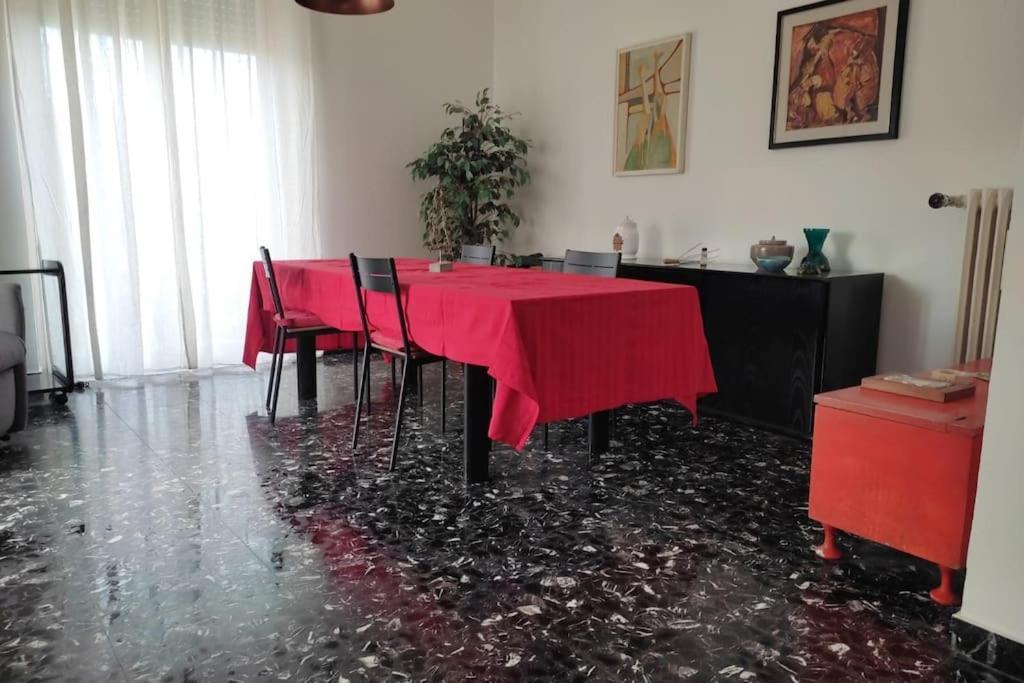 Casa Di Pipo - Appartamento Davanti Al Mare Pescara Eksteriør billede